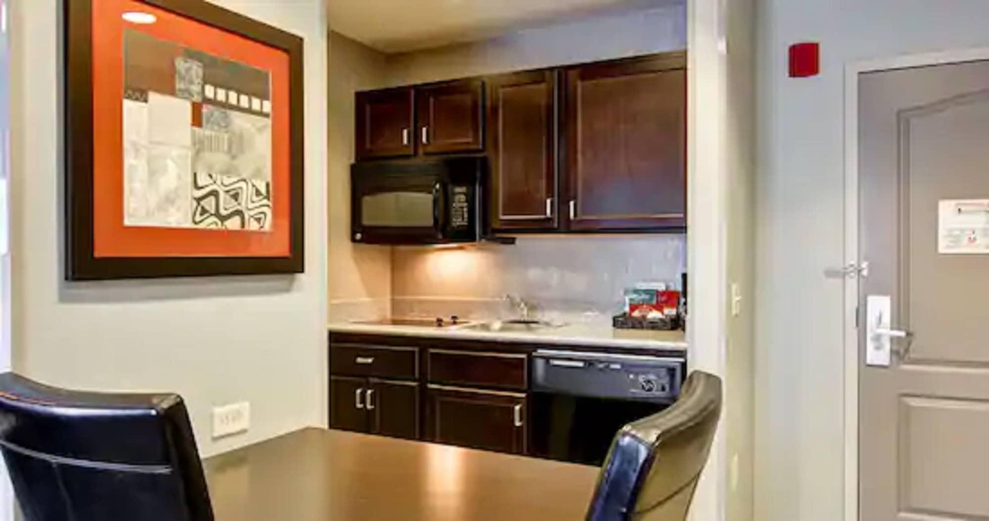 Homewood Suites By Hilton Leesburg Exterior photo