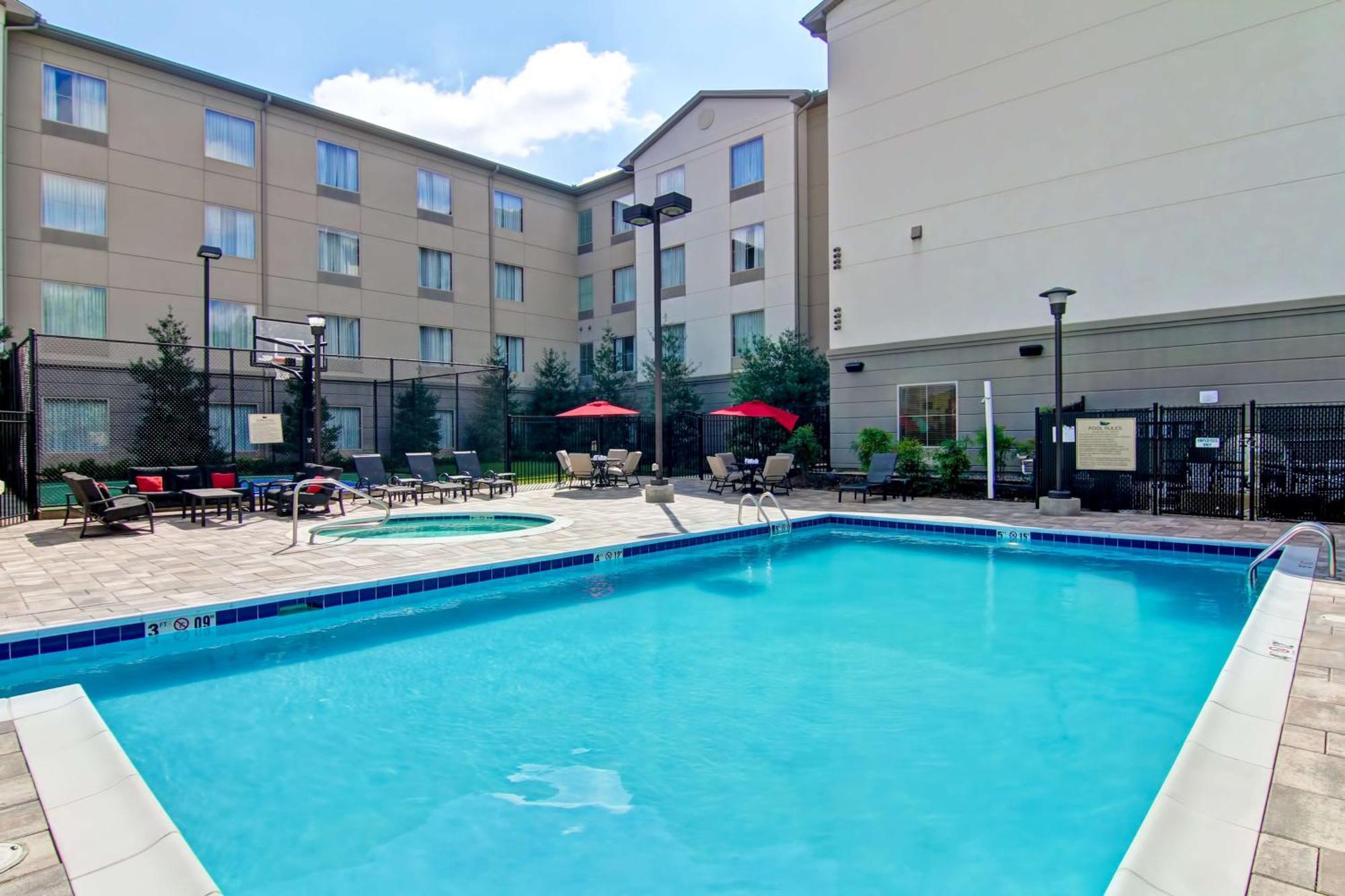 Homewood Suites By Hilton Leesburg Exterior photo