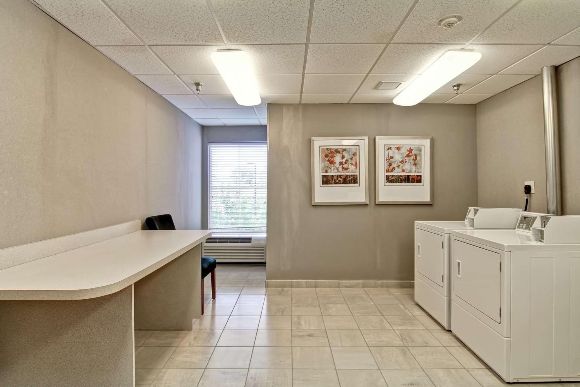 Homewood Suites By Hilton Leesburg Exterior photo